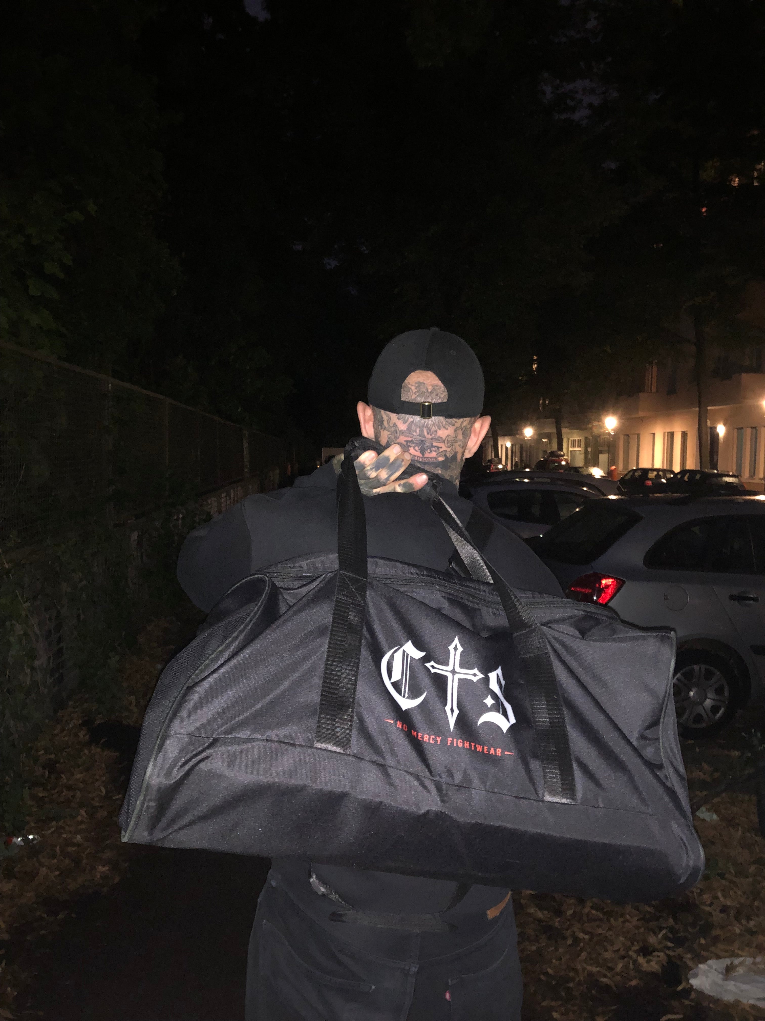 CONSUMED - NO MERCY - Duffle bag