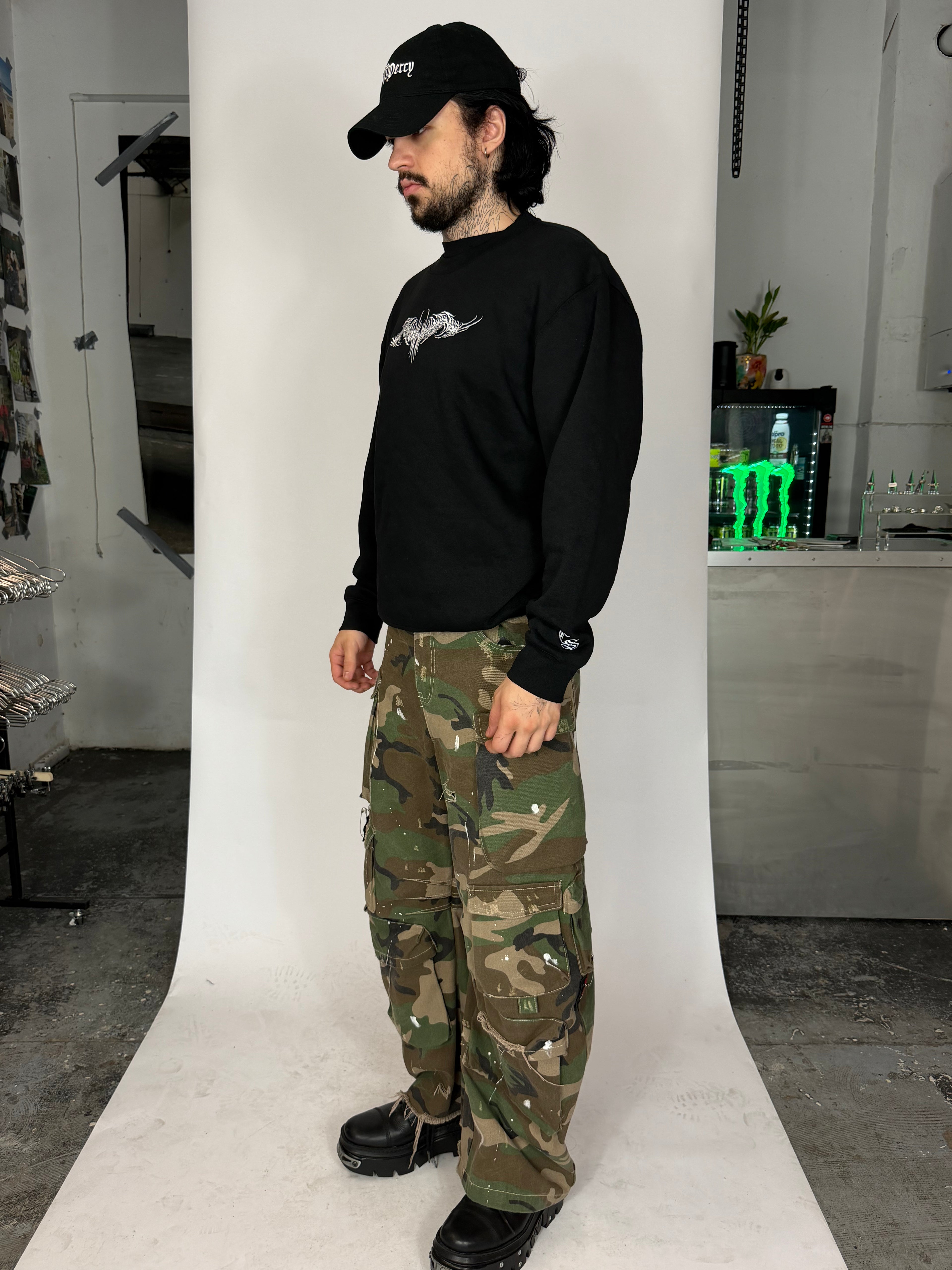 CONSUMED - CLASSIC - premium crew neck sweatshirt